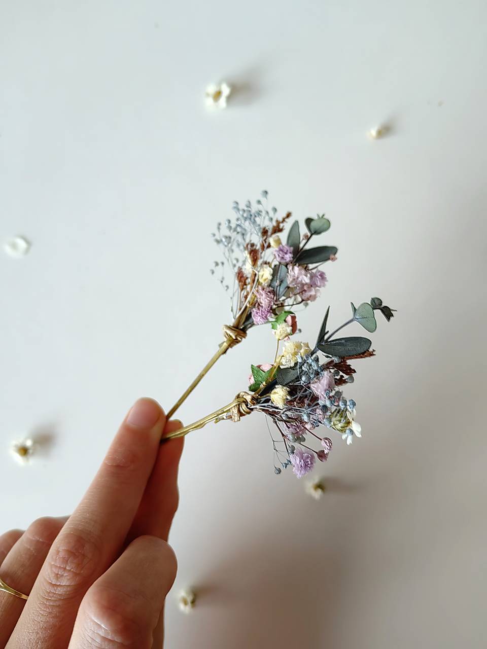 Pink Purple Dried Flower Hair Pins in Blush pink and Violet Tones – handmade floral hair accessory by magaela