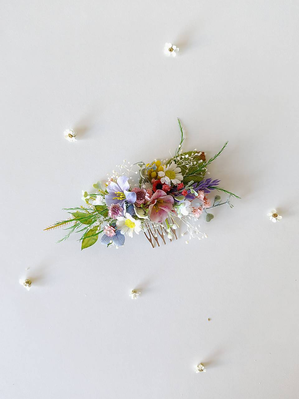 Wildflower Hair Comb: Romantic Bridal Boho Wedding Accessory – handmade floral hair accessory by magaela