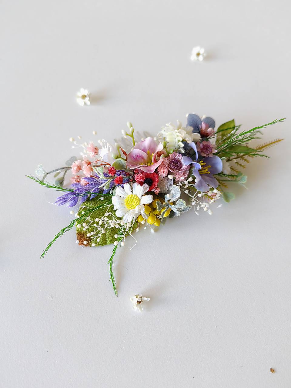 Wildflower Hair Comb: Romantic Bridal Boho Wedding Accessory – handmade floral hair accessory by magaela