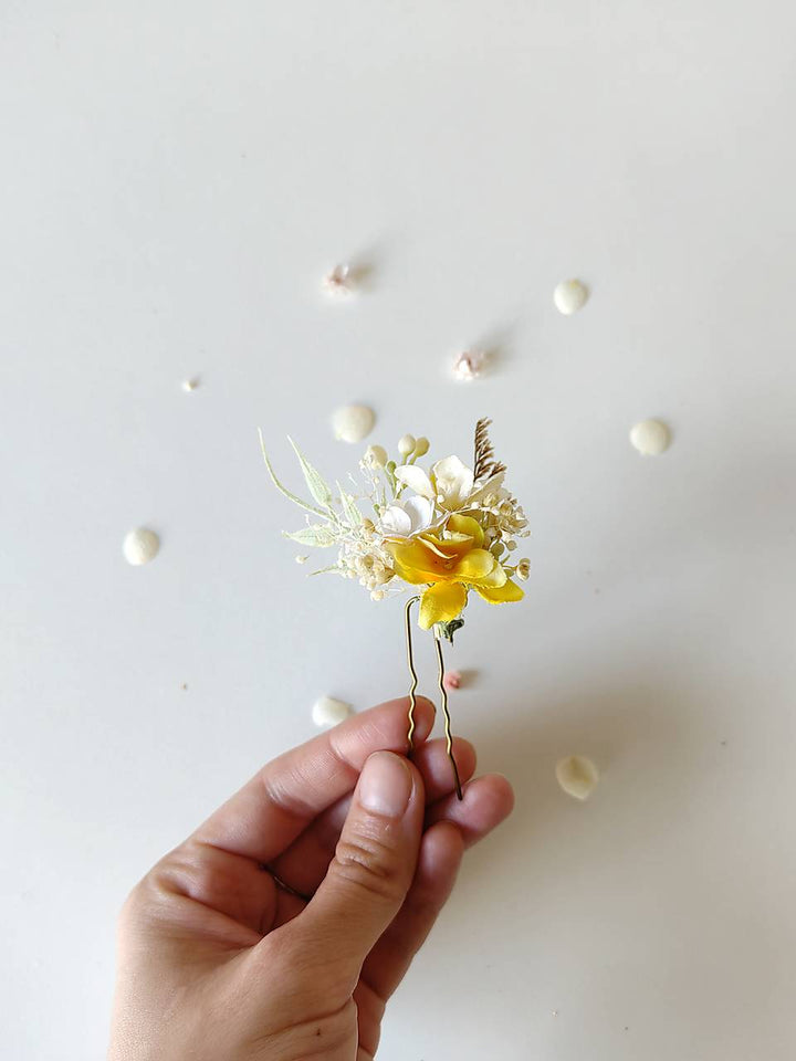 Pastel Flower Hair Pins: Boho Wedding Hair Accessories – handmade floral hair accessory by magaela
