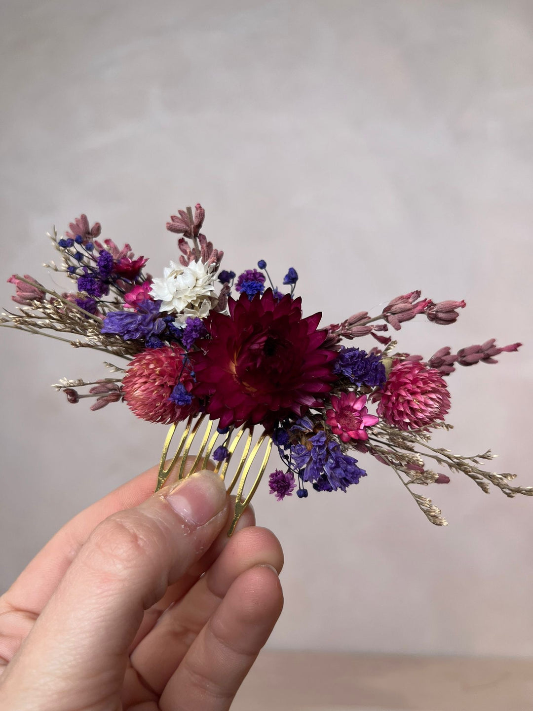 Dried Flower Hair Comb with Statice, Lavander and Chrysanthemums – handmade floral hair accessory by magaela