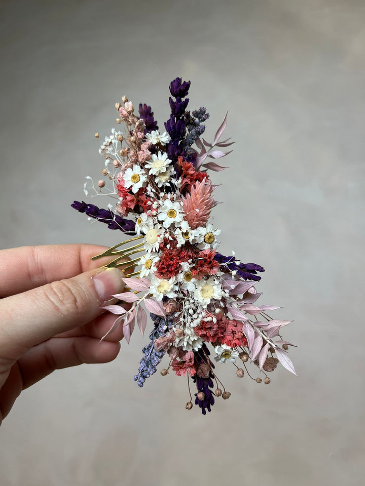 Dried Flower Bridal Hair Comb with Preserved Botanicals in Purple, Pink and White