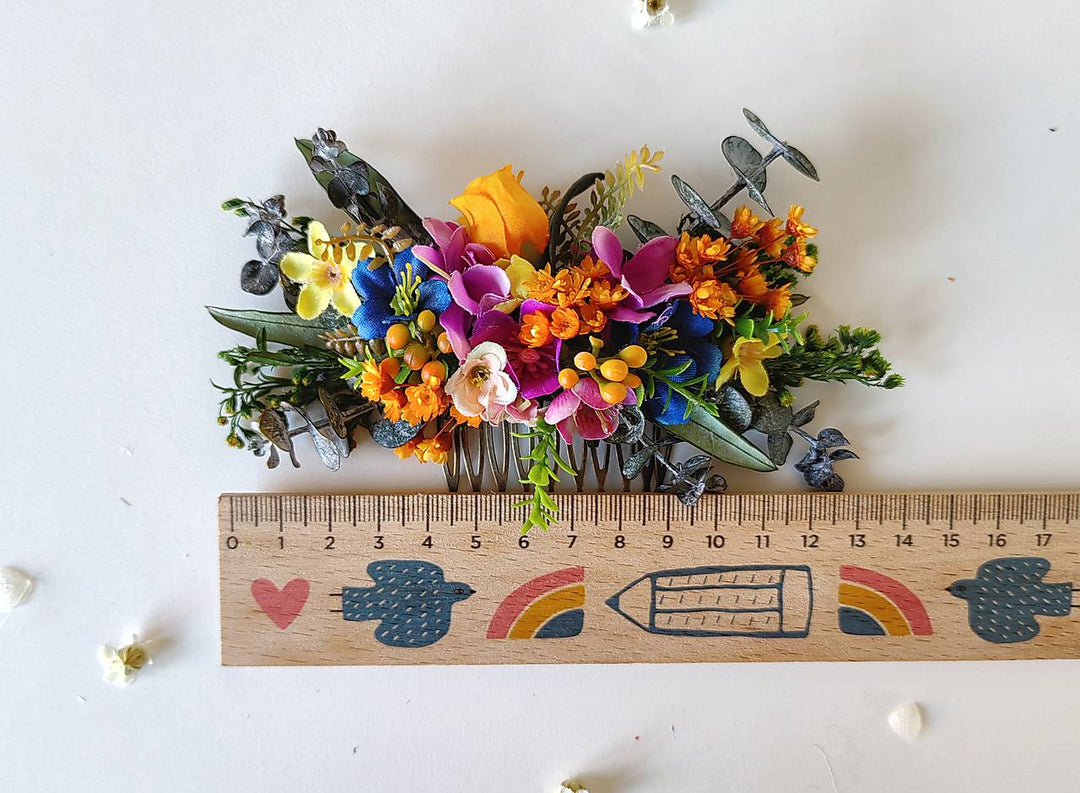 Colorful Meadow Flower Hair Comb: Boho Bridal Hairpiece – handmade floral hair accessory by magaela