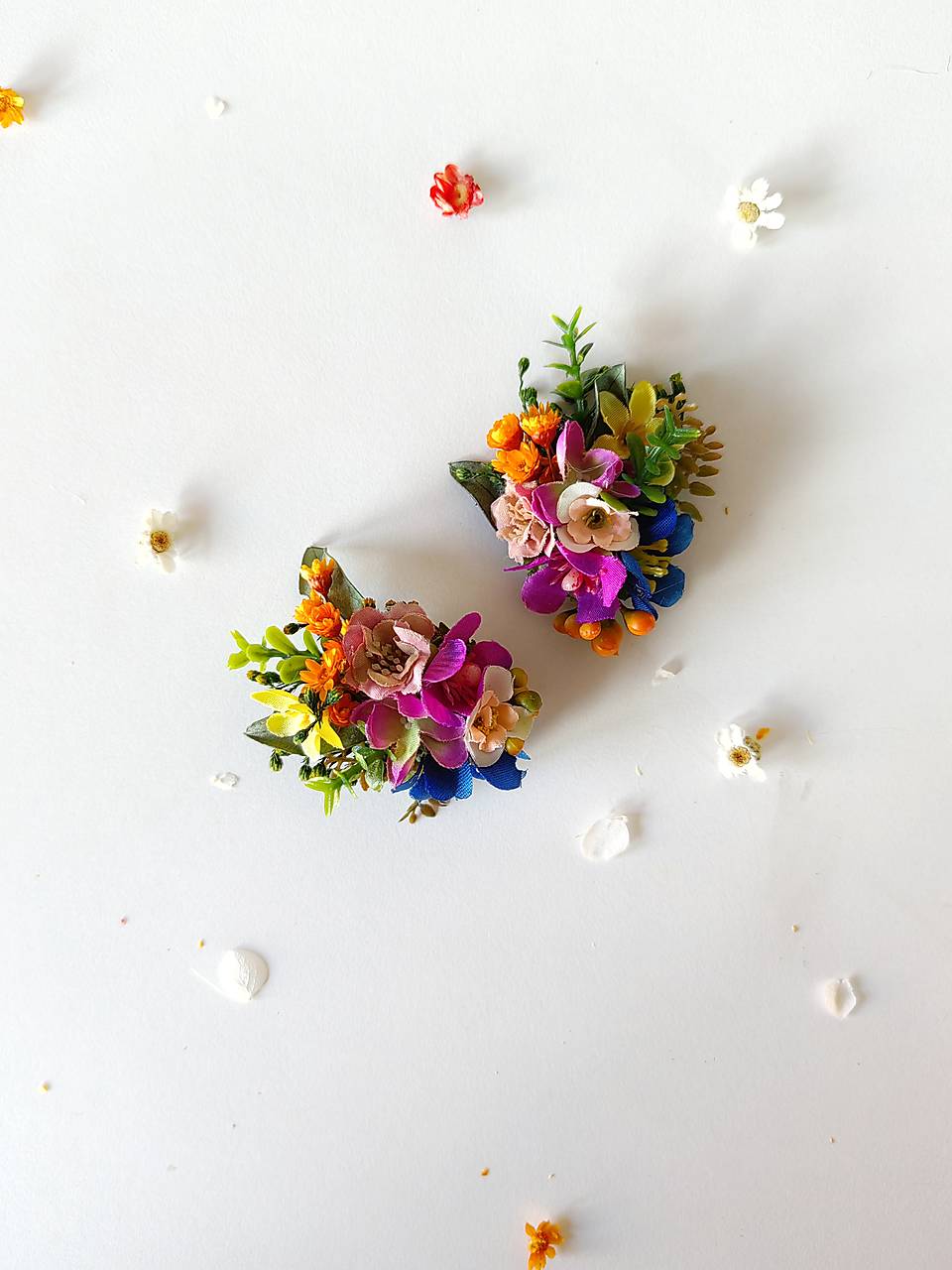 Colorful Meadow Flower Shoe Clips: Boho Bridal Shoe Decoration – handmade floral hair accessory by magaela