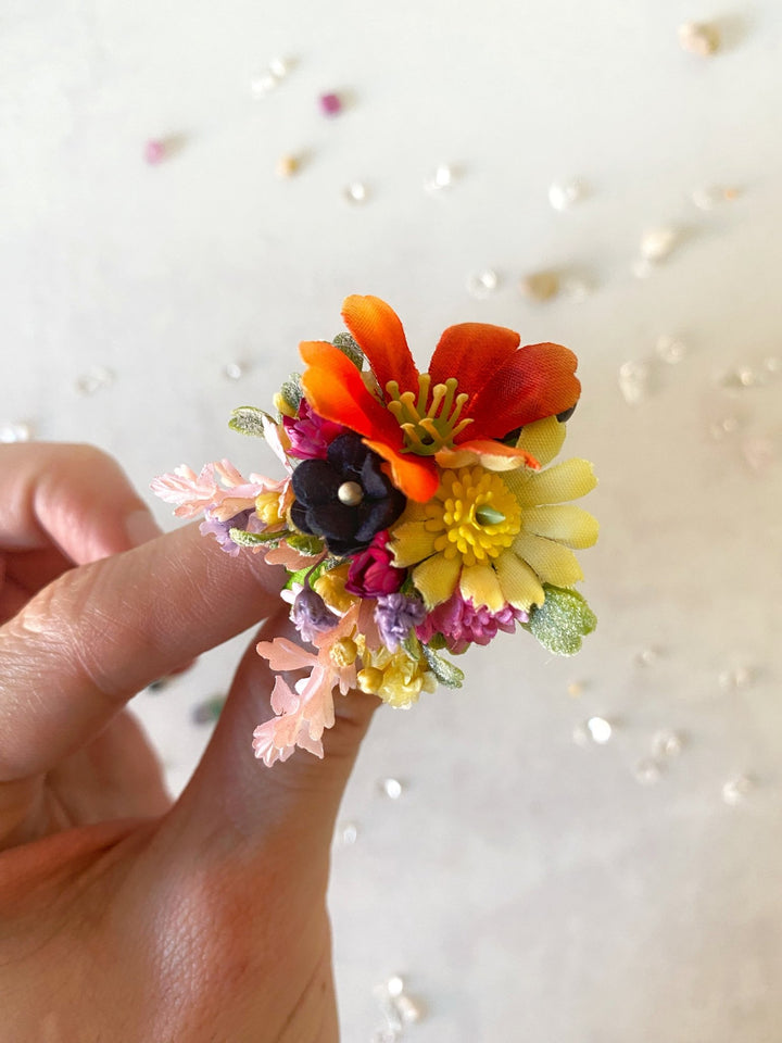 Colorful Wildflower Ring – Handmade Adjustable Flower Ring – handmade floral hair accessory by magaela