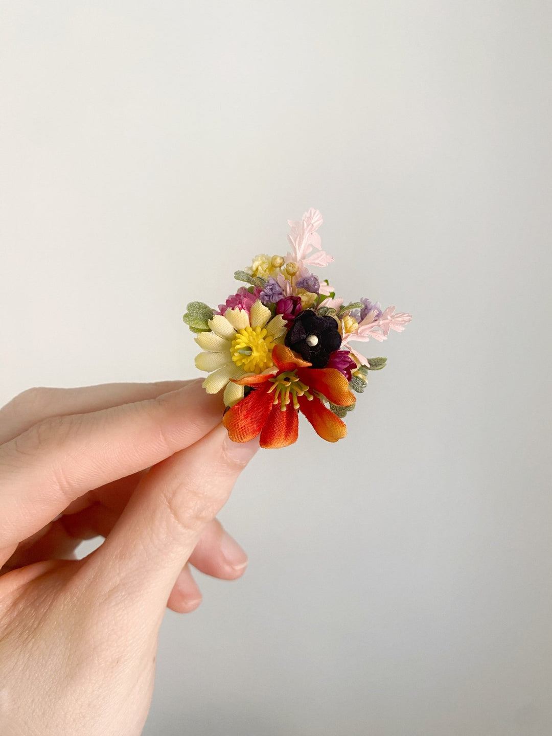 Colorful Wildflower Ring – Handmade Adjustable Flower Ring – handmade floral hair accessory by magaela