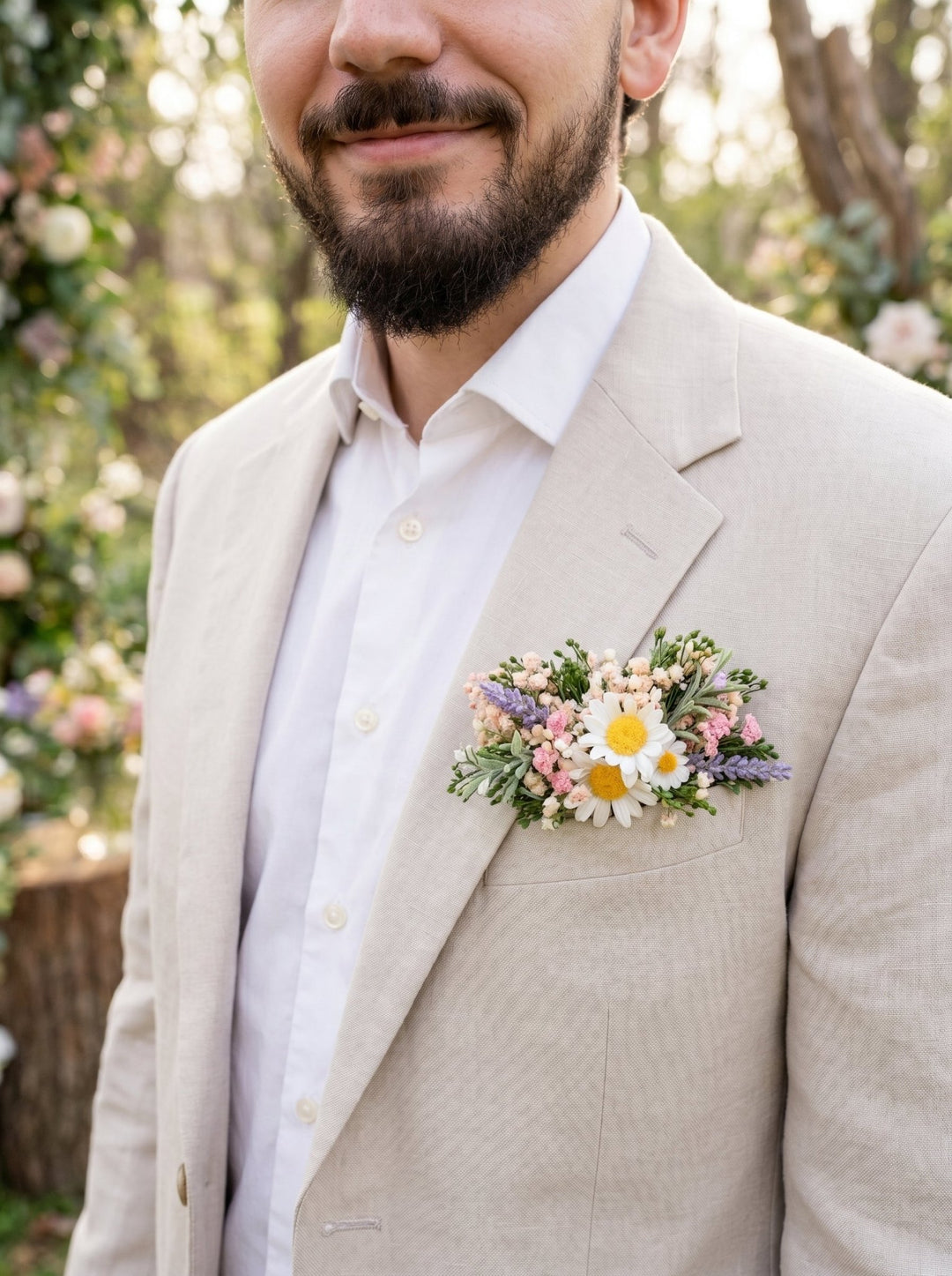 Daisy Boutonniere: Spring Wedding Pocket Square with Lavender – handmade floral hair accessory by magaela