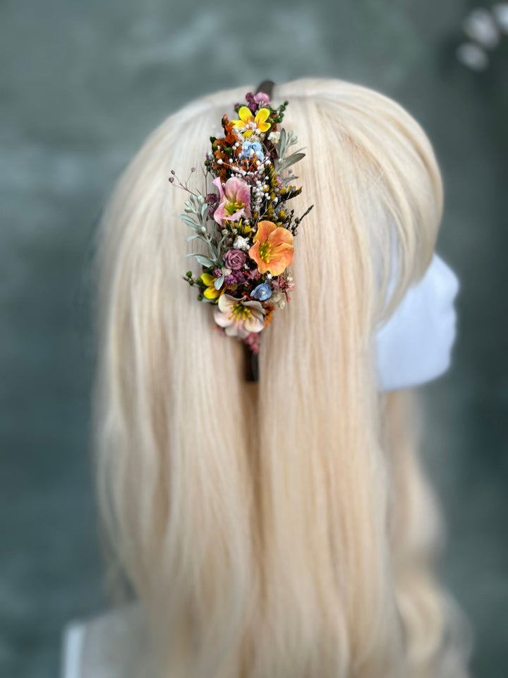 Wildflower Side Hair Headband with Orange Flowers, Ixodia and Gypsophila – handmade floral hair accessory by magaela