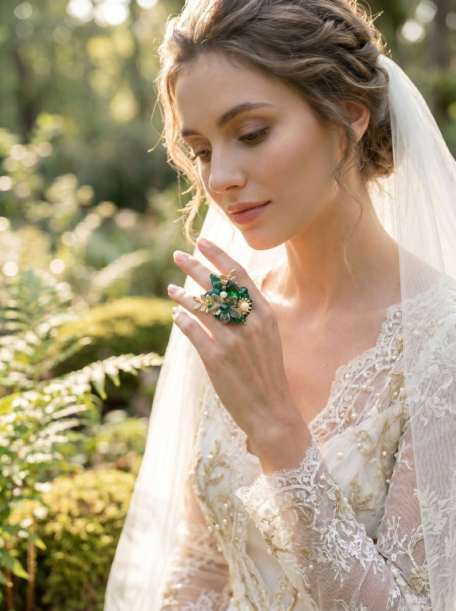 Glam Emerald Green Flower Ring: Bridal Gold Floral Jewelry