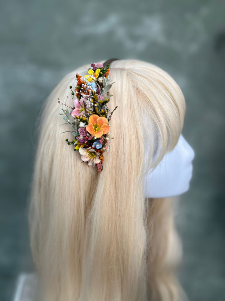 Wildflower Side Hair Headband with Orange Flowers, Ixodia and Gypsophila – handmade floral hair accessory by magaela