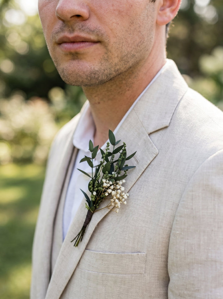 Greenery Wedding Boutonniere: Natural Baby's Breath Groom Accessory – handmade floral hair accessory by magaela