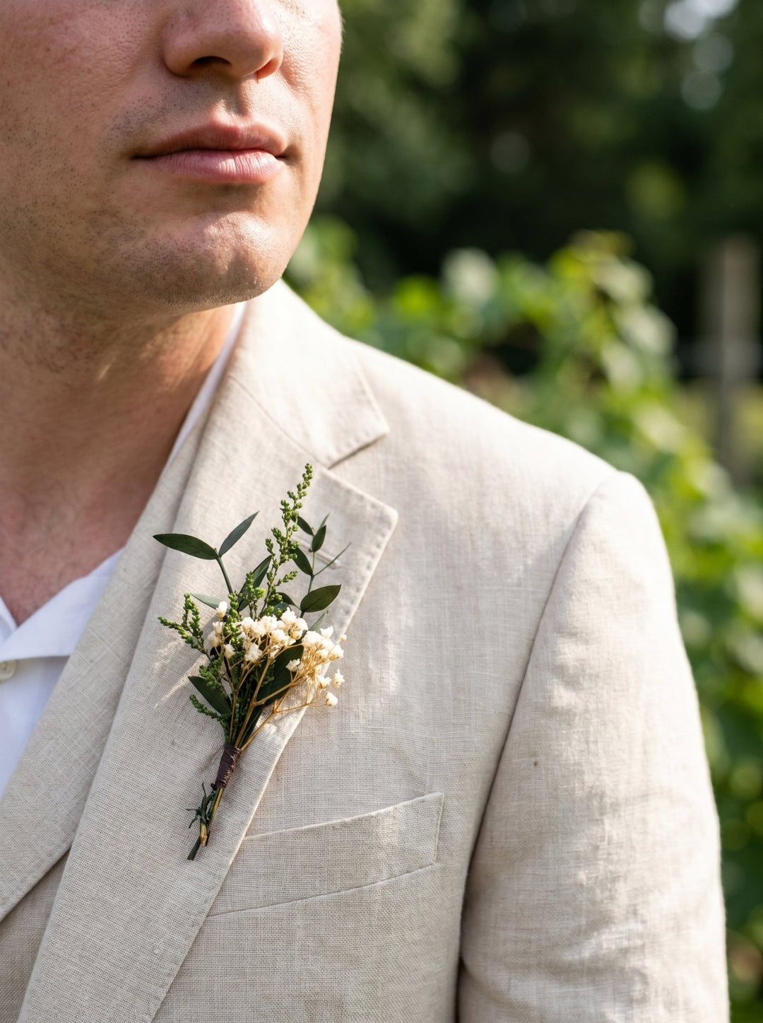 Greenery Wedding Boutonniere: Natural Baby's Breath Groom Accessory – handmade floral hair accessory by magaela