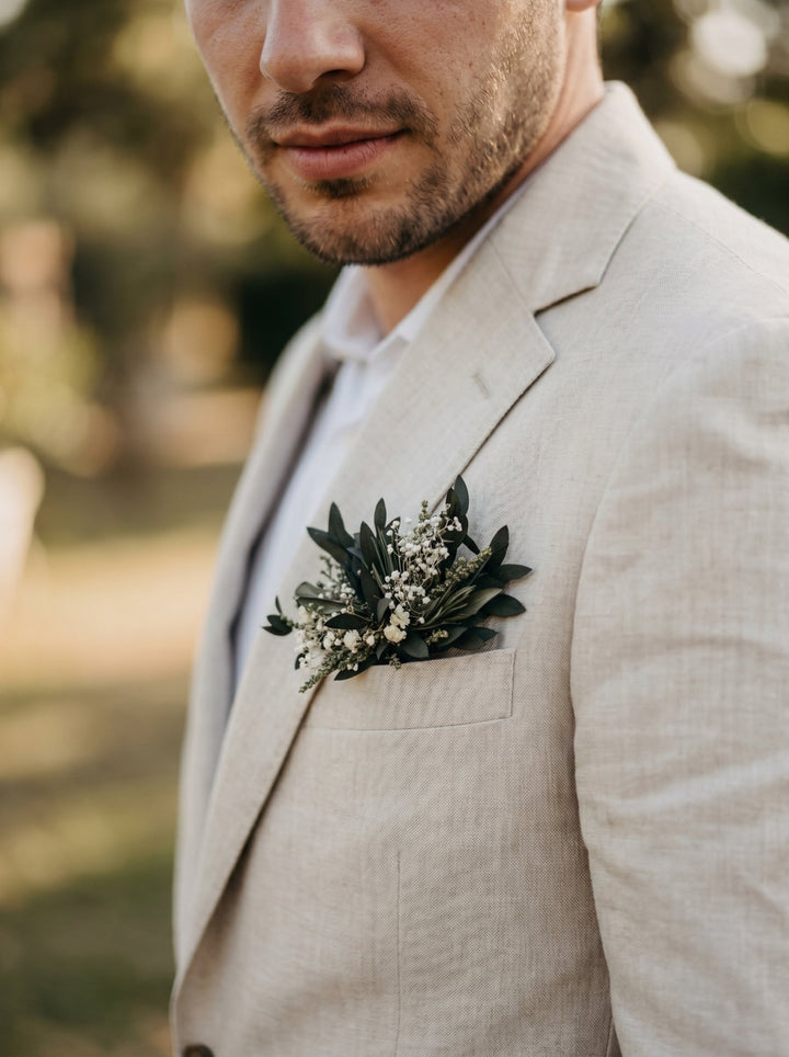 Greenery Wedding Boutonniere: Eucalyptus & Baby's Breath, Groom Accessory – handmade floral hair accessory by magaela