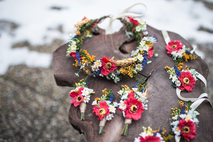 Poppy Wedding Set: Floral Wreath, Boutonnieres & Bridesmaid Bracelets – handmade floral hair accessory by magaela