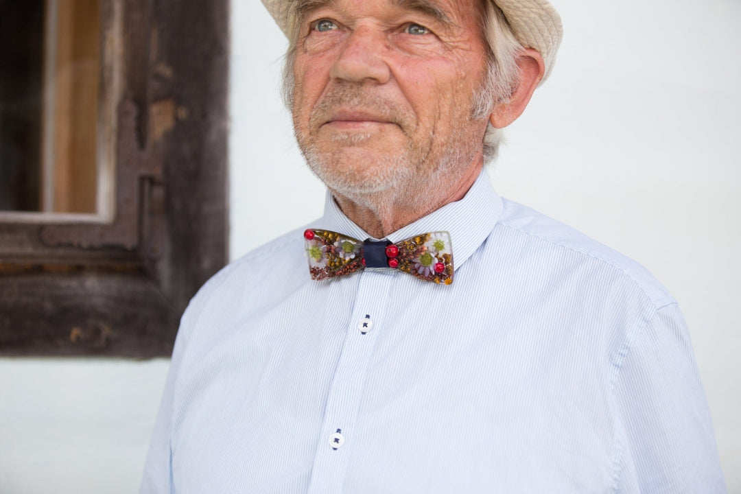 3D Wooden Flower Bow Tie: Handmade Resin Wedding Accessory – handmade floral hair accessory by magaela