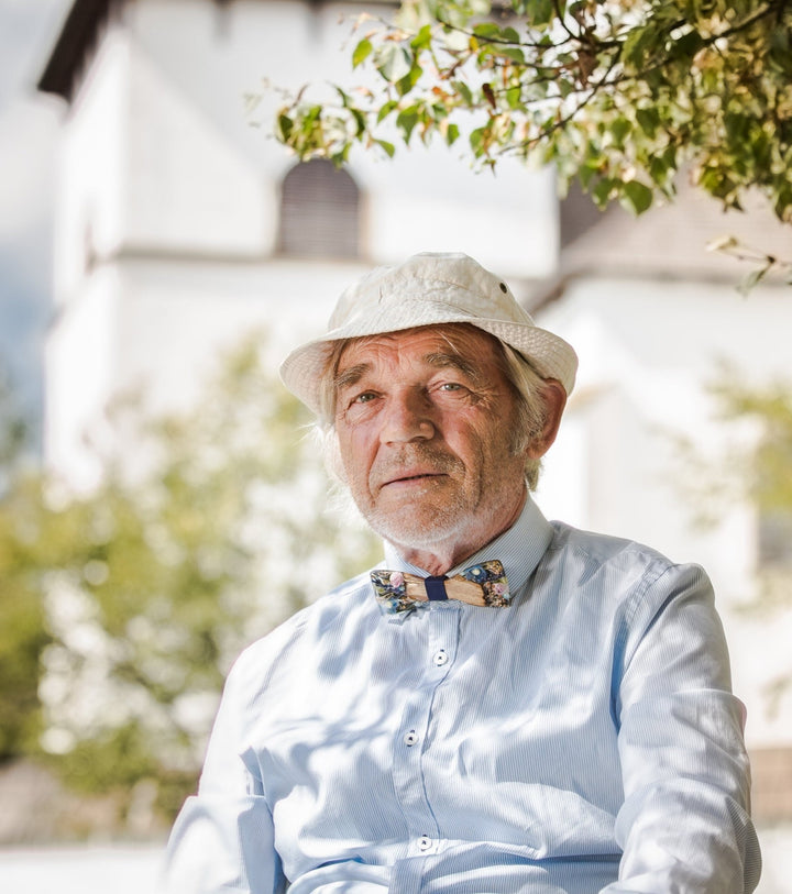 Floral Wooden Bow Tie: Resin Inlay, Men's Wedding Accessory – handmade floral hair accessory by magaela