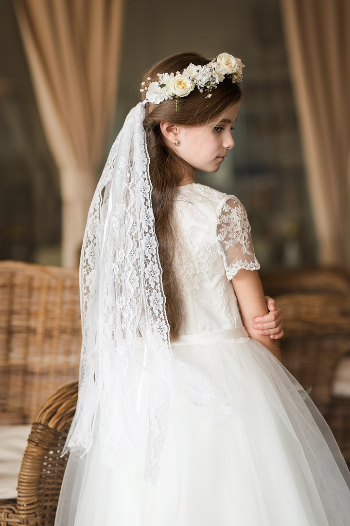 White Floral Hair Crown with Veil: First Communion Headpiece – handmade floral hair accessory by magaela
