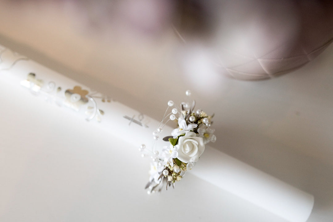 Floral Candle Decoration: First Holy Communion, Pearls, Handmade – handmade floral hair accessory by magaela