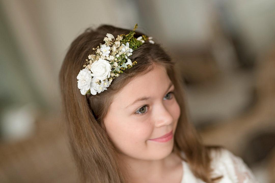 White Floral Headband: First Communion Hair Accessory – handmade floral hair accessory by magaela