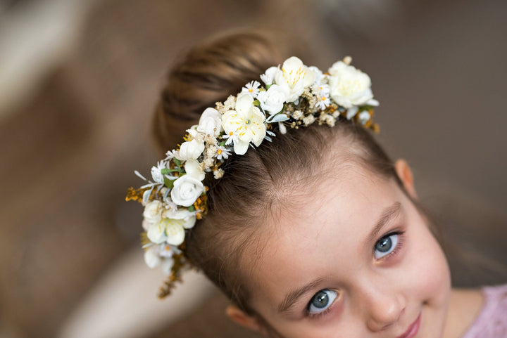 White Floral Headband: First Communion Hair Accessory – handmade floral hair accessory by magaela