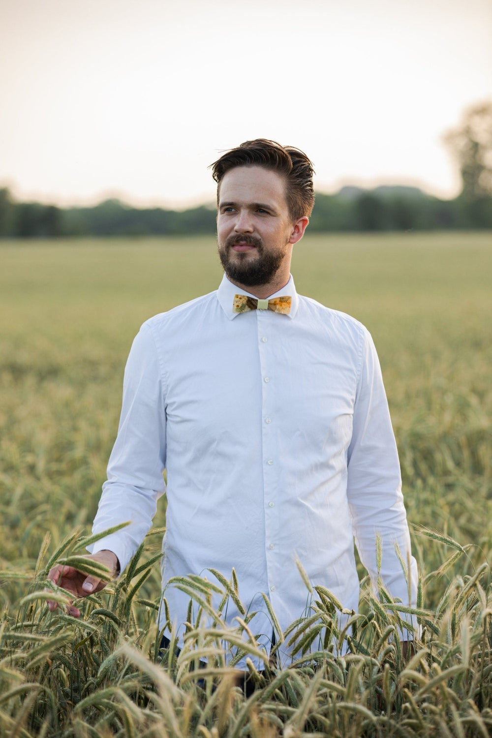 Floral Resin Wooden Bow Tie: Beige & Yellow Wedding Accessory – handmade floral hair accessory by magaela