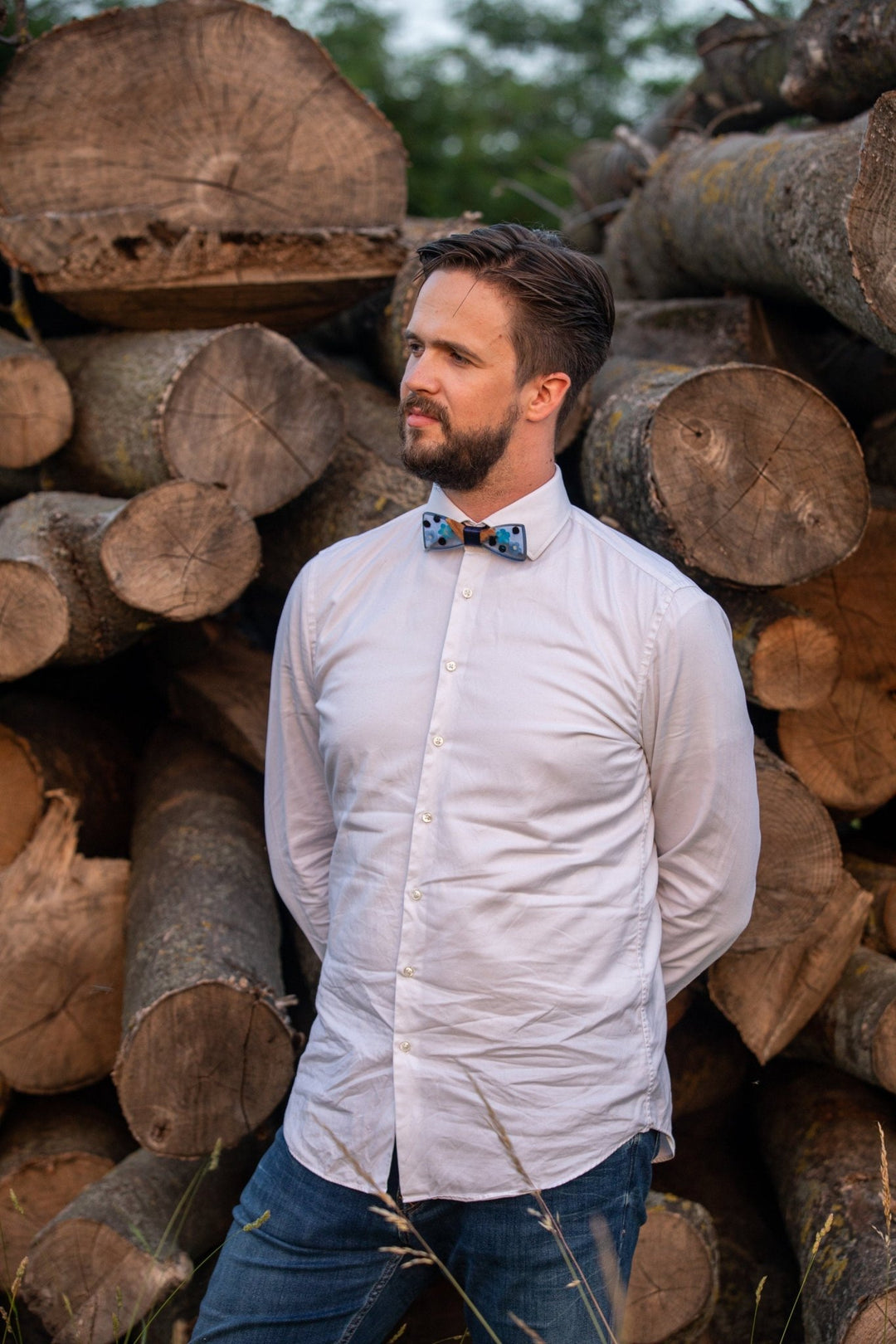 Blue Floral Resin Wooden Bow Tie: Men's Wedding Accessory – handmade floral hair accessory by magaela