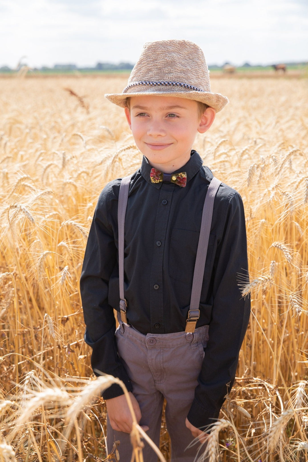 Burgundy Floral Resin Wooden Bow Tie - Boy's, Men's Wedding Accessory – handmade floral hair accessory by magaela