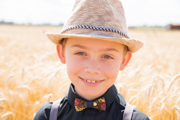 Burgundy Floral Resin Wooden Bow Tie - Boy's, Men's Wedding Accessory – handmade floral hair accessory by magaela