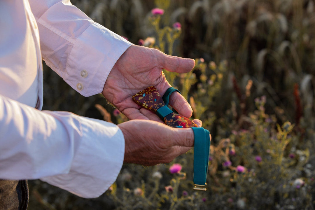 Resin Wood Bow Tie: Emerald Floral Wedding Necktie – handmade floral hair accessory by magaela