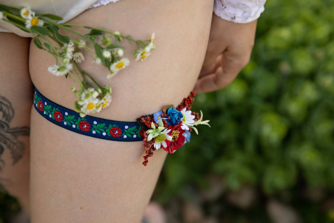 Folk Floral Wedding Garter: Handmade Blue Bridal Accessory – handmade floral hair accessory by magaela