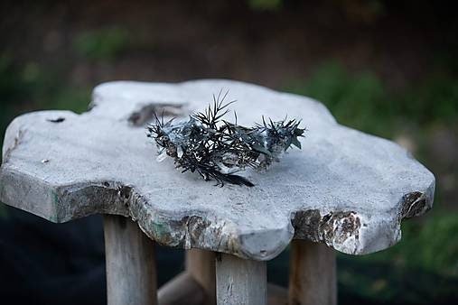 Black Halloween Hair Crown: Evil Queen Hairband – handmade floral hair accessory by magaela