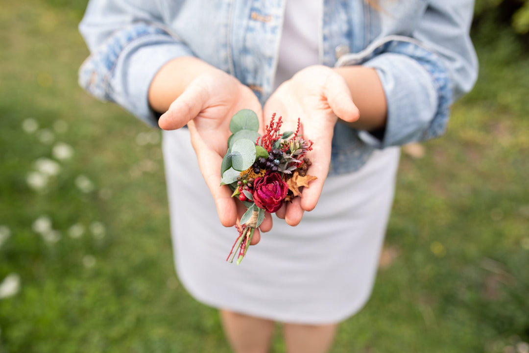 Autumn Wedding Boutonniere: Red Berries, Preserved Leaves – handmade floral hair accessory by magaela