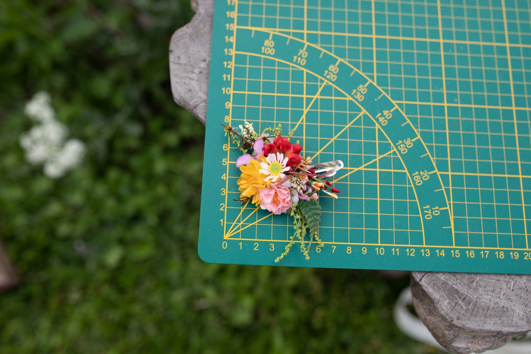 Colorful Flower Hair Clip: Summer Wedding Bridal Accessory – handmade floral hair accessory by magaela