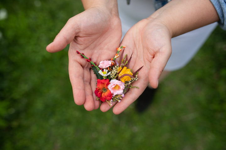 Handmade Colorful Flower Brooch: Summer Wedding Accessory – handmade floral hair accessory by magaela