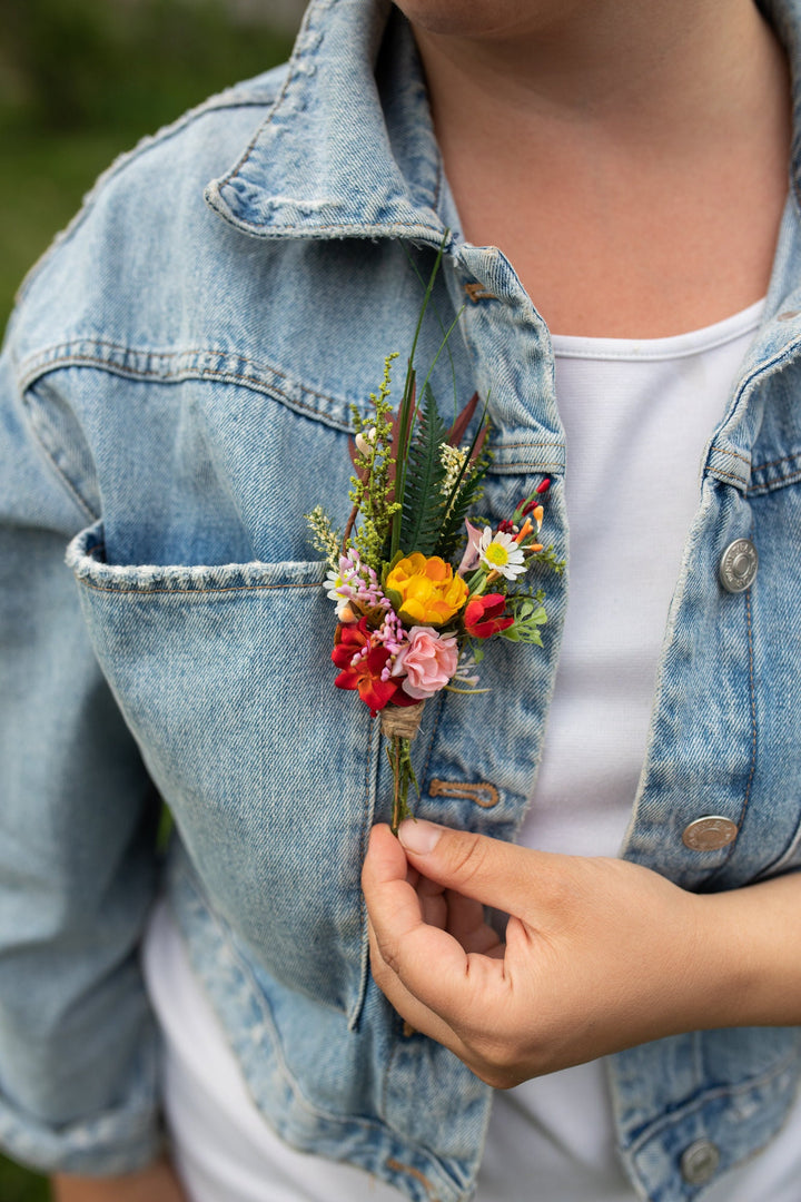 Summer Wedding Boutonniere: Handmade Textile Flower Buttonhole – handmade floral hair accessory by magaela