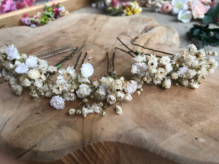 Beige Baby's Breath Wedding Hair Comb: Preserved Flower Bridal Accessory – handmade floral hair accessory by magaela