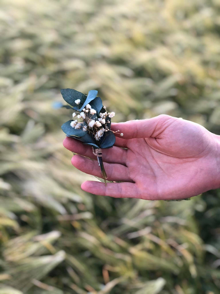 Eucalyptus Boutonniere: Greenery Wedding Groom Accessory – handmade floral hair accessory by magaela