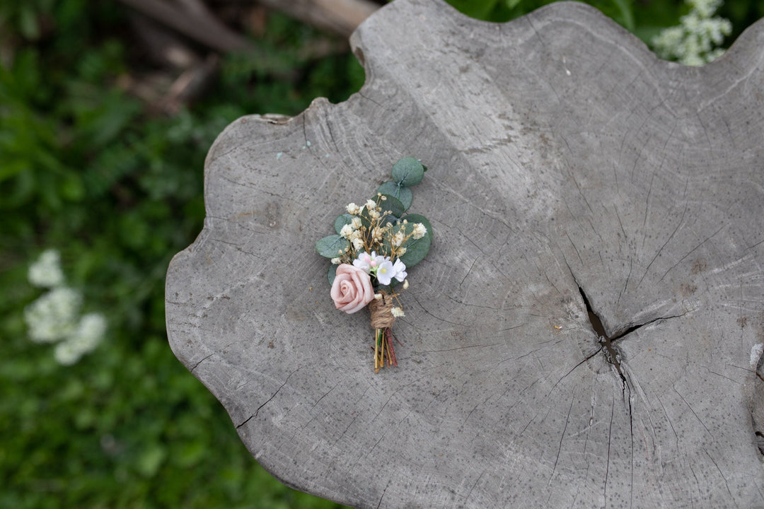 Dusty Pink Rose Boutonniere: Romantic Wedding Groomsmen Accessory – handmade floral hair accessory by magaela