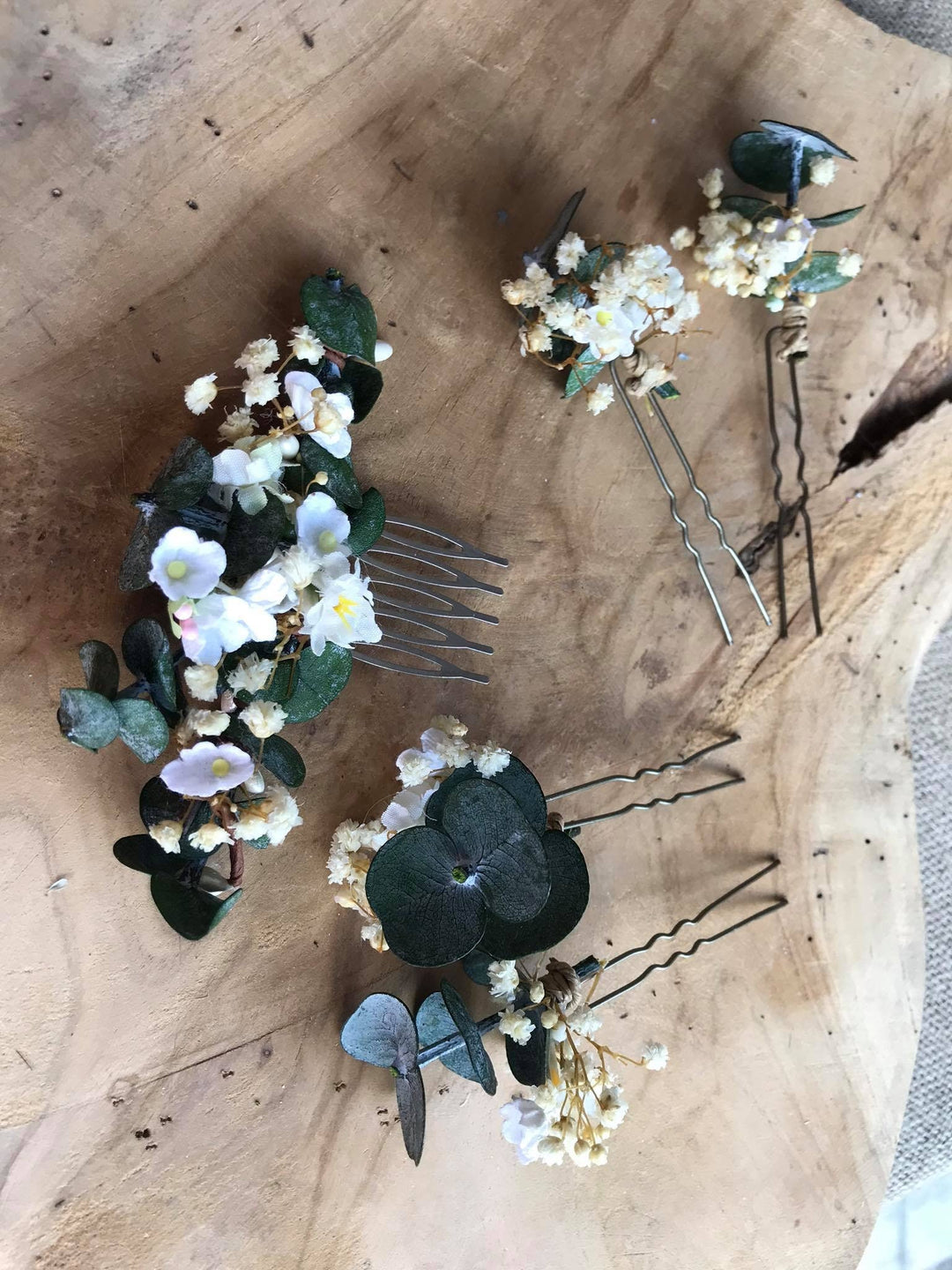 Eucalyptus & Baby's Breath Wedding Hair Pin: Green Flower Jewelry – handmade floral hair accessory by magaela