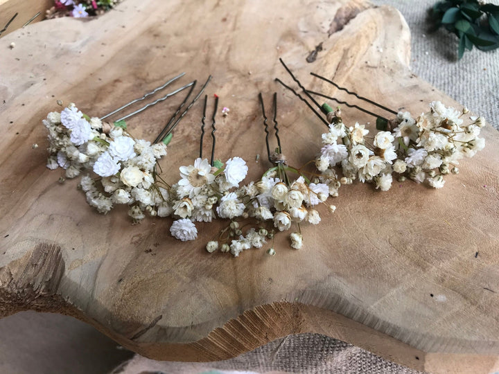Beige Baby's Breath Wedding Hair Comb: Preserved Flower Bridal Accessory – handmade floral hair accessory by magaela