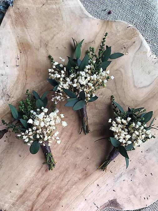 Greenery Wedding Boutonniere: Natural Baby's Breath Groom Accessory – handmade floral hair accessory by magaela