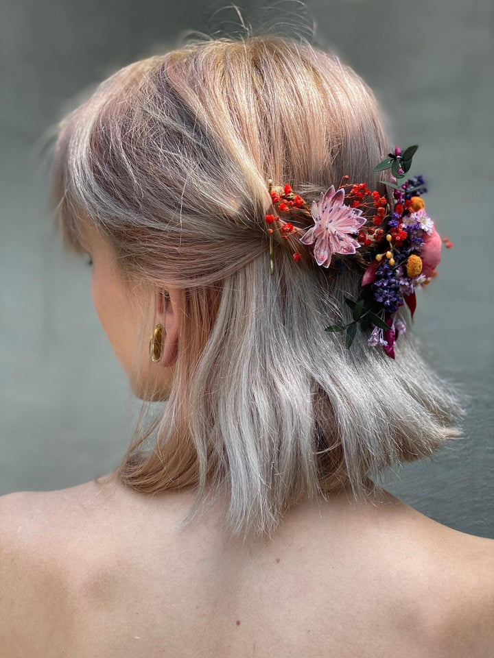 Bendable Flower Wedding Hair Comb: Bridal Hair Vine – handmade floral hair accessory by magaela