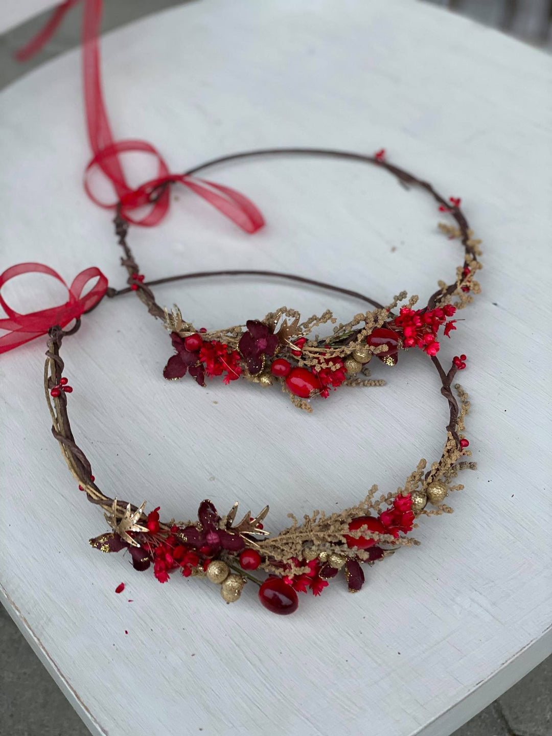 Christmas Flower Hair Crown Set: Mother Daughter Winter Photo Prop – handmade floral hair accessory by magaela