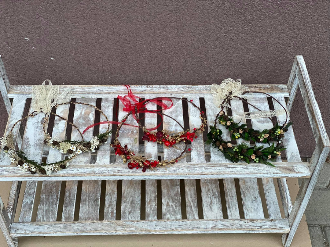 Christmas Flower Hair Crown Set: Mother Daughter Winter Photo Prop – handmade floral hair accessory by magaela