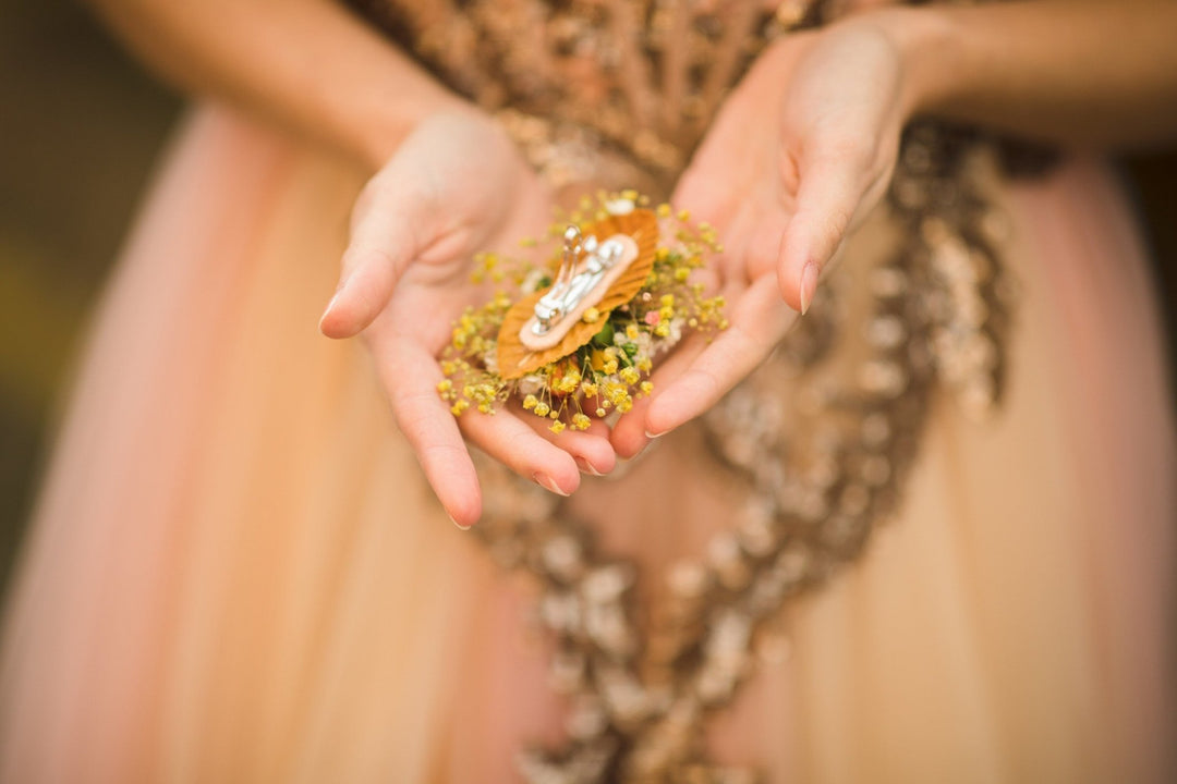 Autumn Flower Hair Clip: Ochre Orange Wedding Hair Piece – handmade floral hair accessory by magaela