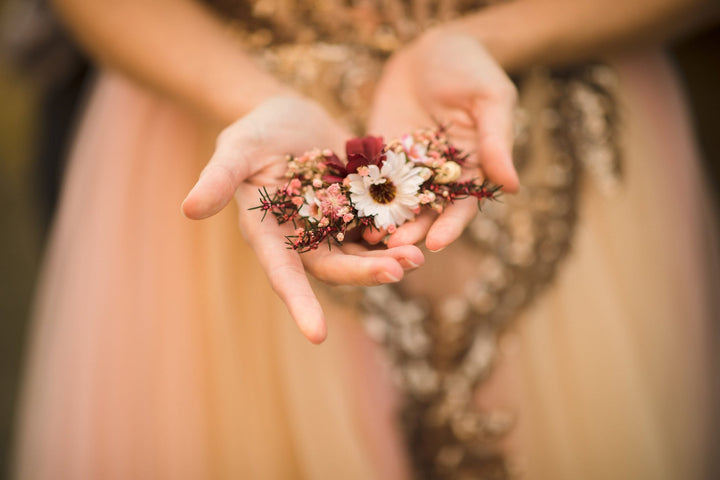 Burgundy Flower Hair Clip: Autumn Wedding Bridal Hairpiece – handmade floral hair accessory by magaela