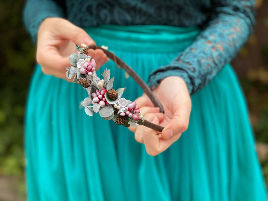 Romantic Winter Wedding Headband: Blush Flower & Pine Cone Hairband – handmade floral hair accessory by magaela