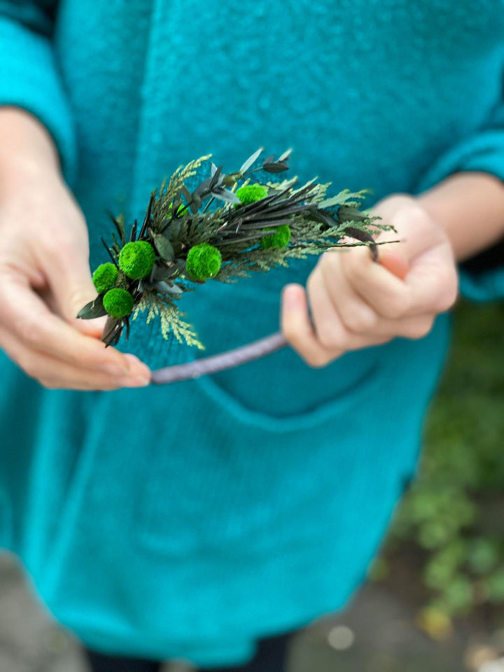 Greenery Flower Headband: Bridal Hair Wreath with Pine Needles – handmade floral hair accessory by magaela