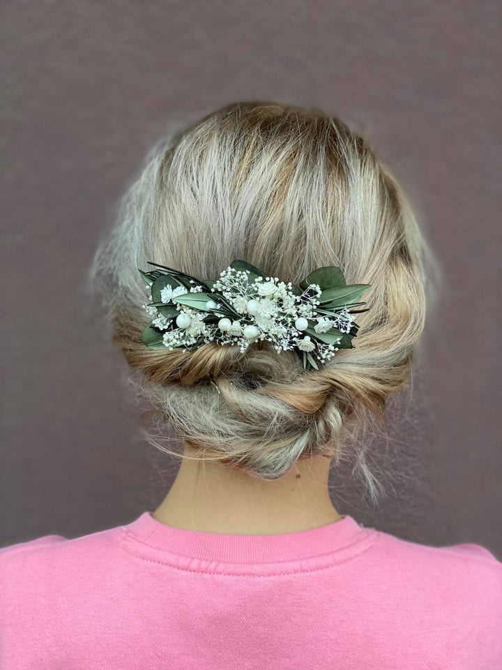 Bridal Flower Hair Comb: Greenery, Pearls, Ivory Wedding Hairpiece – handmade floral hair accessory by magaela