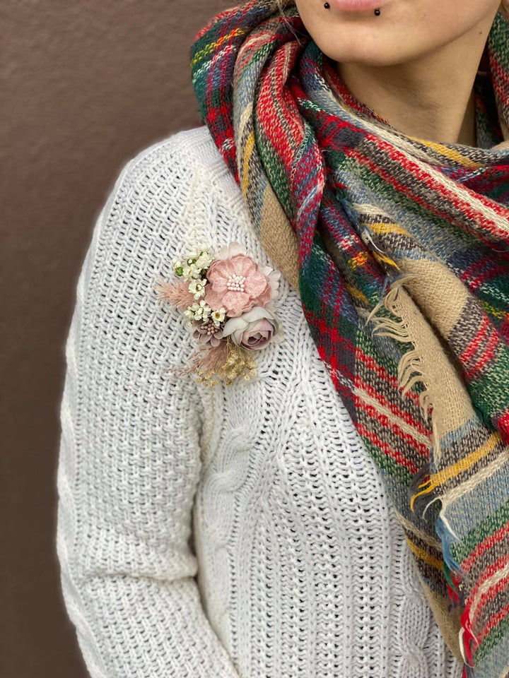 Blush Pink Flower Brooch: Romantic Wedding Accessory – handmade floral hair accessory by magaela